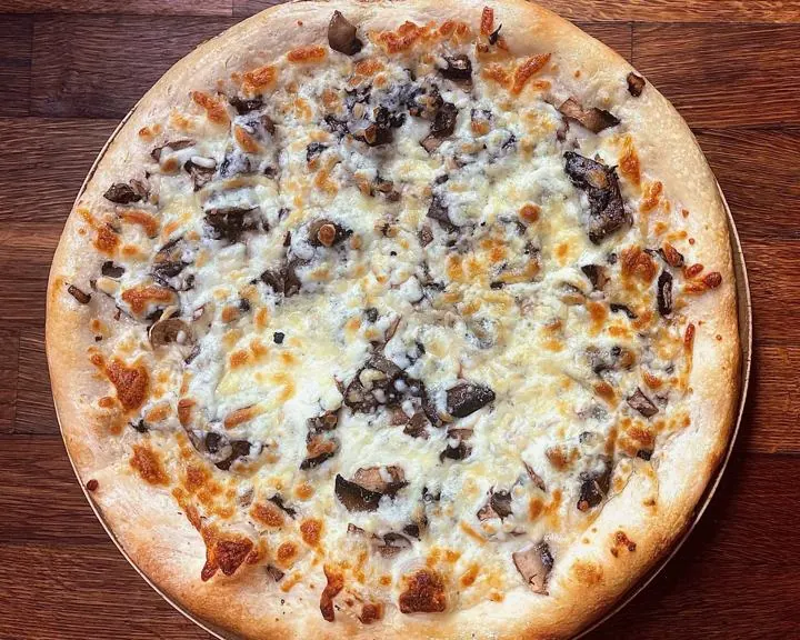 Pizza Clementina